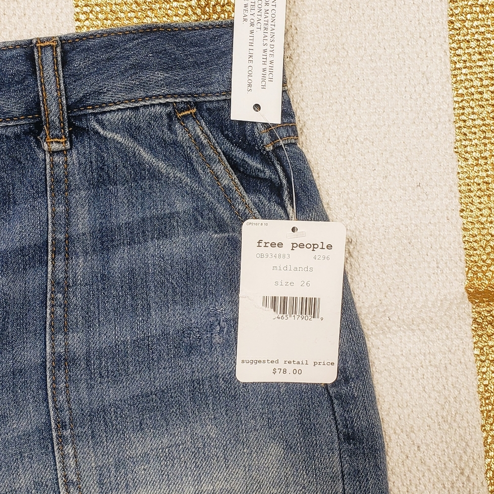 FREE PEOPLE JESSE CARPENTER JEAN SHORTS - Picture 5 of 7